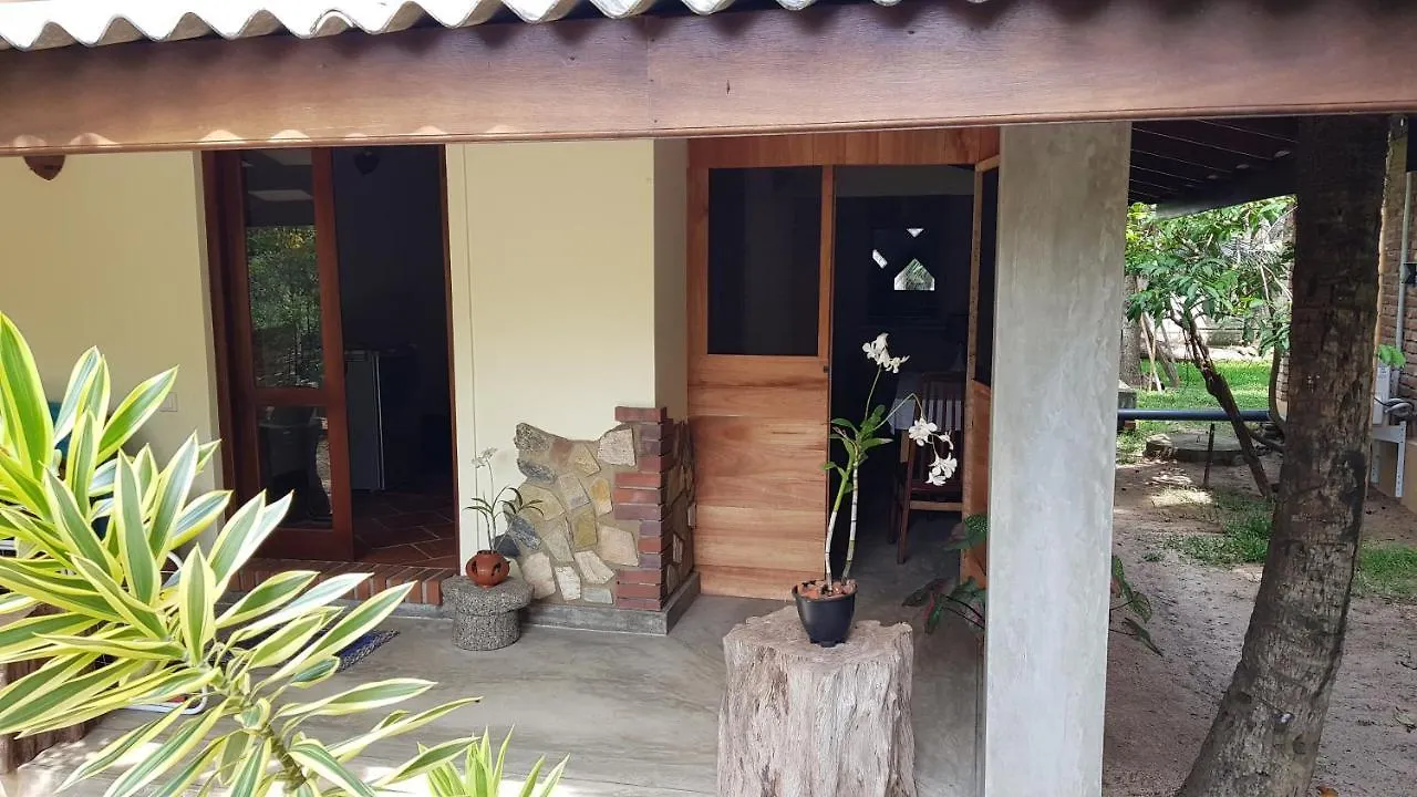 Roseberry Cottage Негомбо