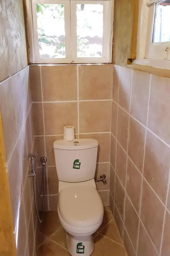 Roseberry Cottage Негомбо 0*,  Шри-Ланка
